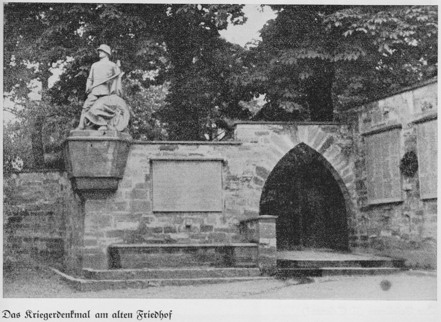 Krieigerdenkmal Kiemlen