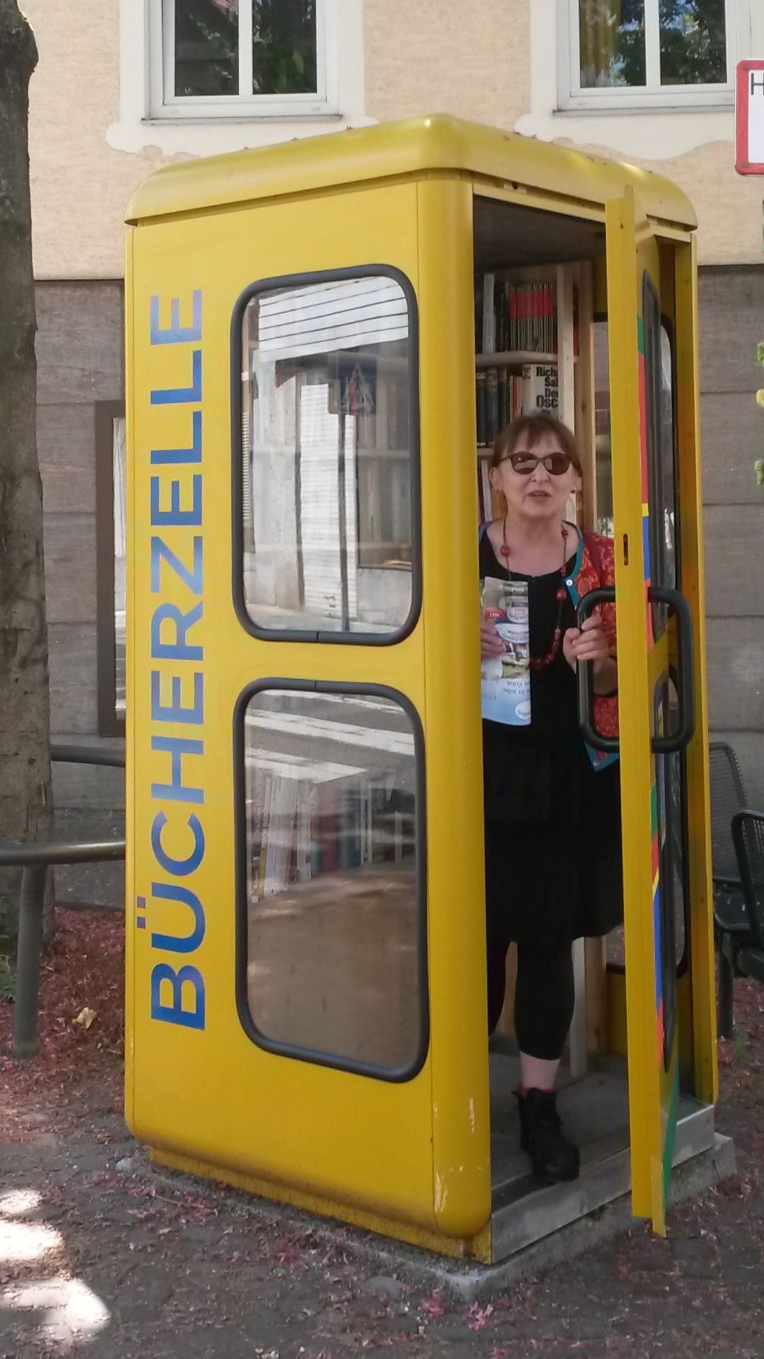BZ